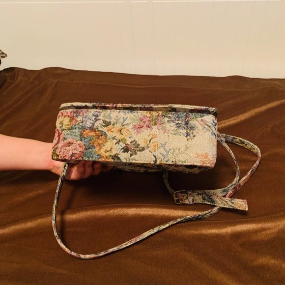 Aldo Vintage Floral Purse With Jewelled Brooch Closure - Picture 4 of 6